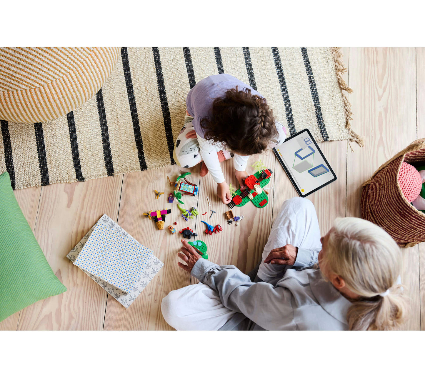 LEGO® Marvel Spidey And His Amazing Friends Spidey and Gobby’s Raptor Battle at Tree House HQ 11200