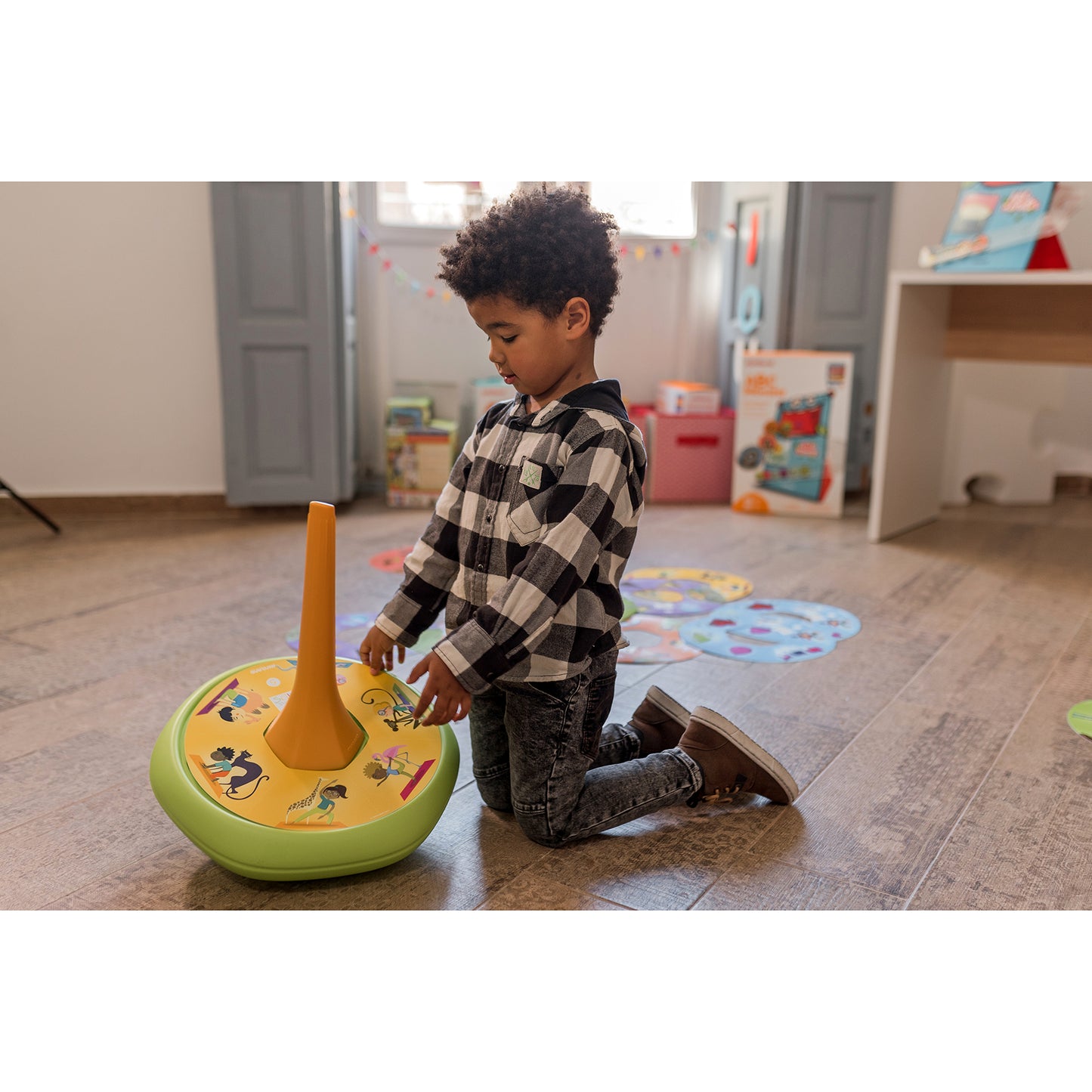 Miniland Mindful Kids - Giant Mindfulness Spinning Top - Multitheme