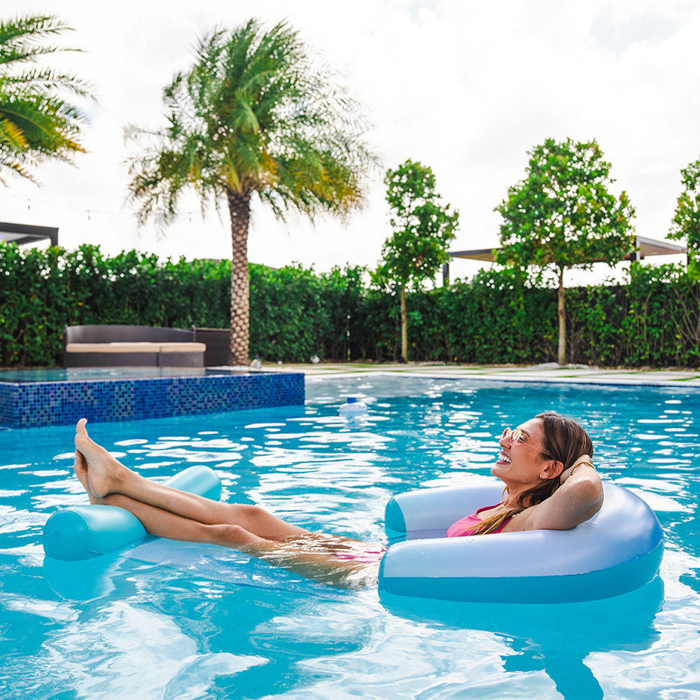 Deluxe Mesh Sun Chair with Footrest - Blue Ombre