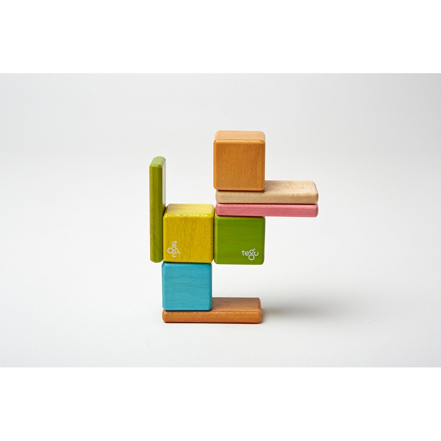 Tegu 8-Piece Magnetic Wooden Block Set - Pocket Pouch, Tints