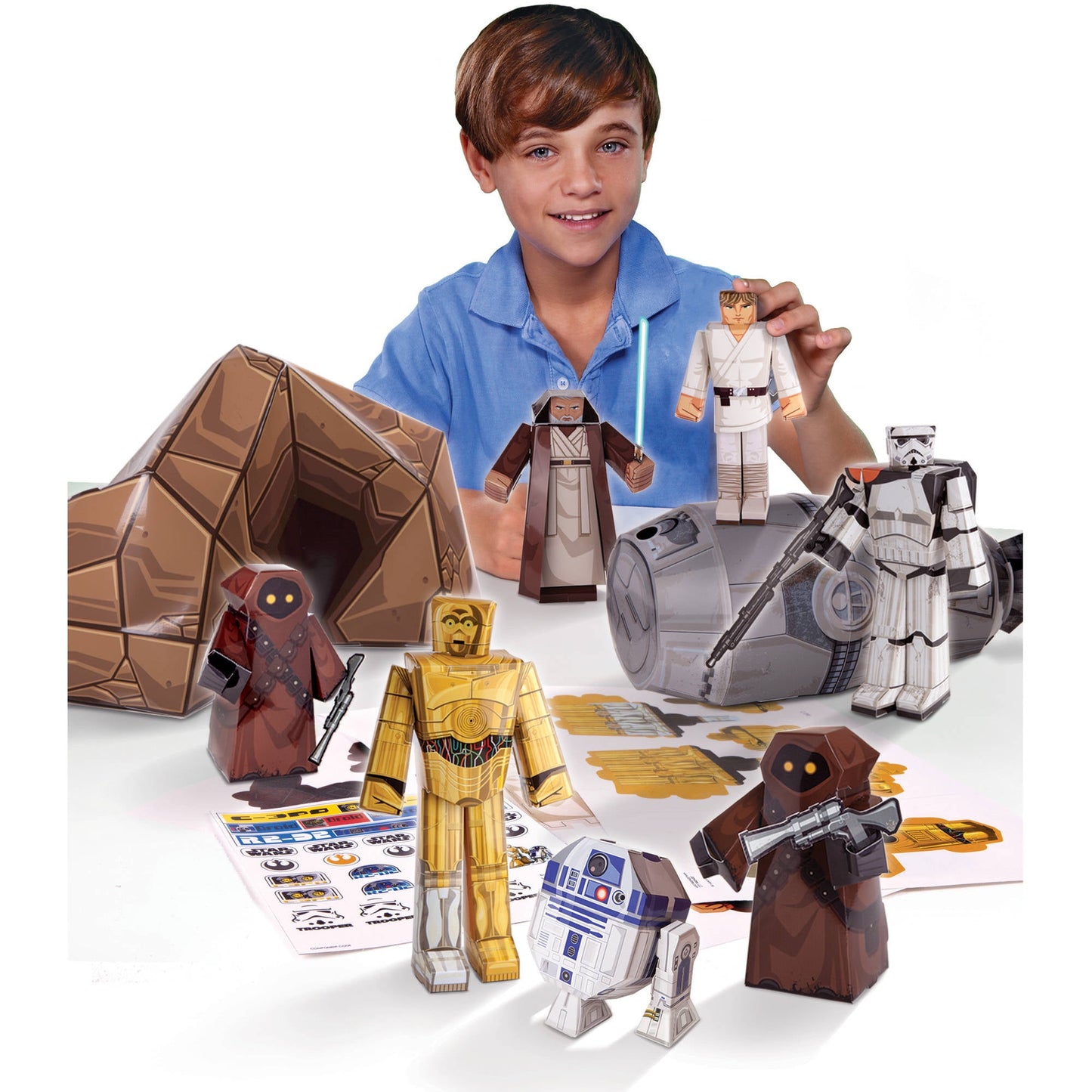 Star Wars Tatooine Droid Builder Paper Craft Kit with Iconic Characters