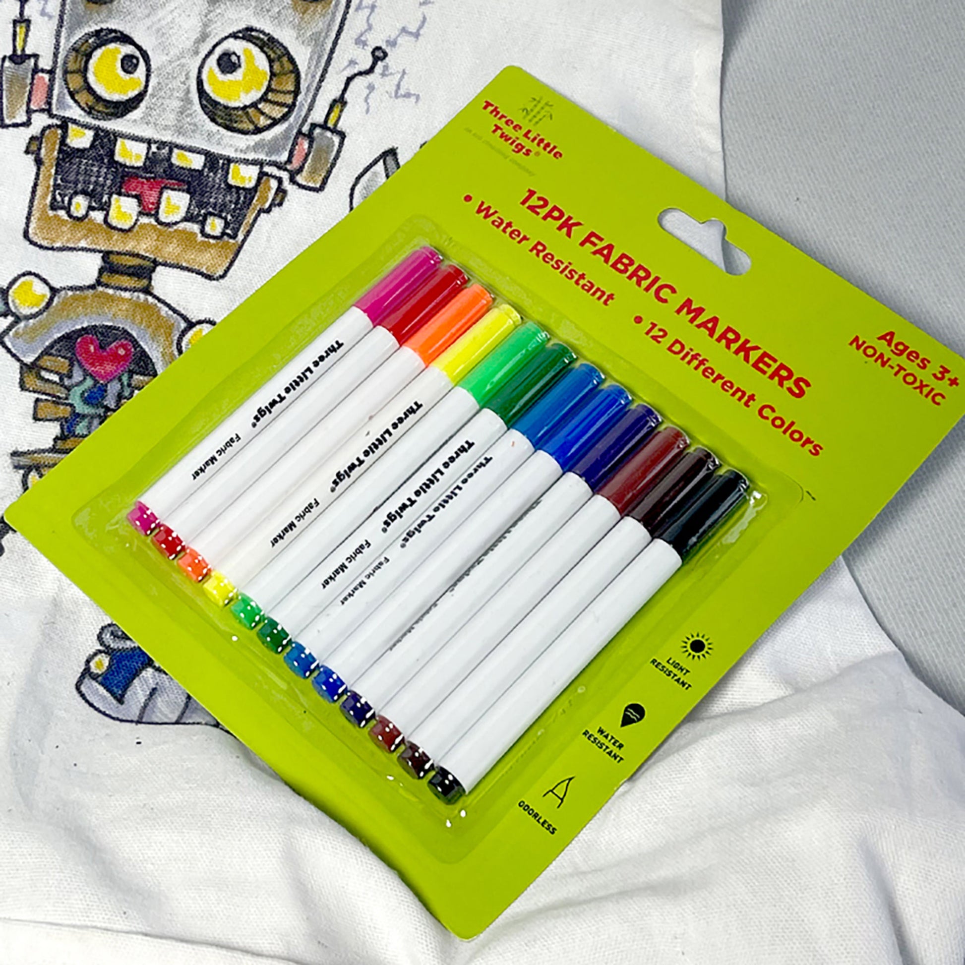 Three Little Twigs DIY Coloring Set: 12 Fabric Markers & Canvas Apron