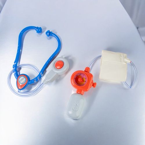 Go! Toys and Games 19-Piece Interactive Medical Kit for Kids - Educational Role Play