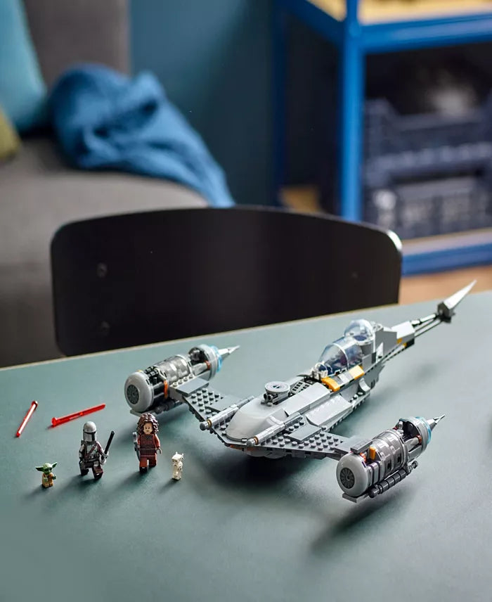LEGO Star Wars Mandalorian N-1 Starfighter building set with minifigures and spacecraft model