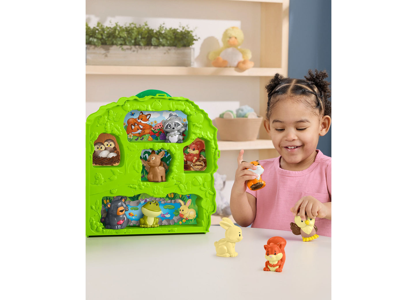Forest Buddies Plush Animal Playset with Tree-Shaped Carry Case