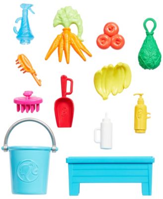 Barbie Mysteries: Renee and The Great Horse Chase Stable Playset