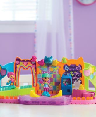 Gabby's Dollhouse Party Room Playset with Exclusive Toy Figures