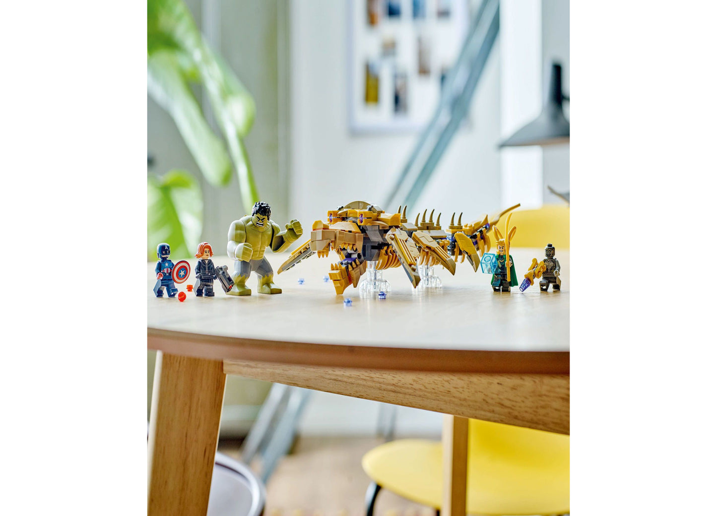 LEGO Marvel Avengers 347-Piece Leviathan Battle Building Kit