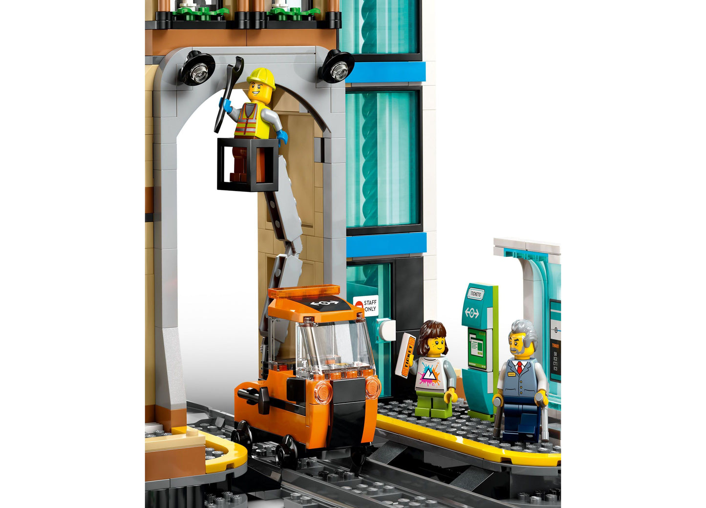LEGO City Central Train Station 60469 Building Kit, 752 Pieces