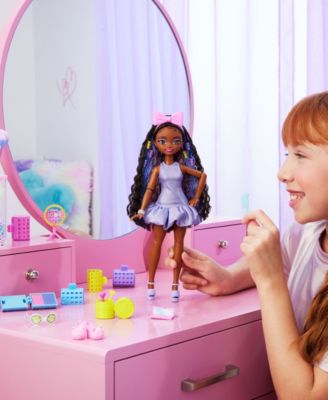 Barbie Dream Besties - Get Ready with Brooklyn Fashion Doll