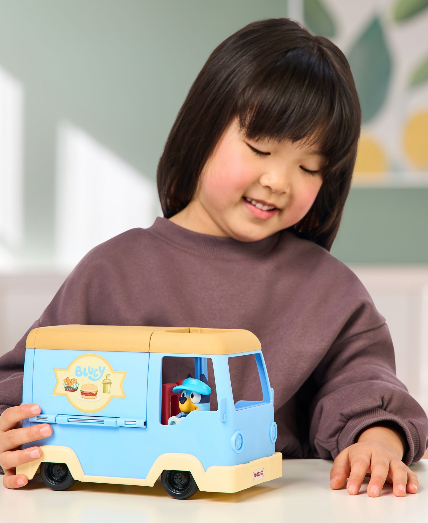 Bluey S13 Let's Play Chef Food Truck Playset