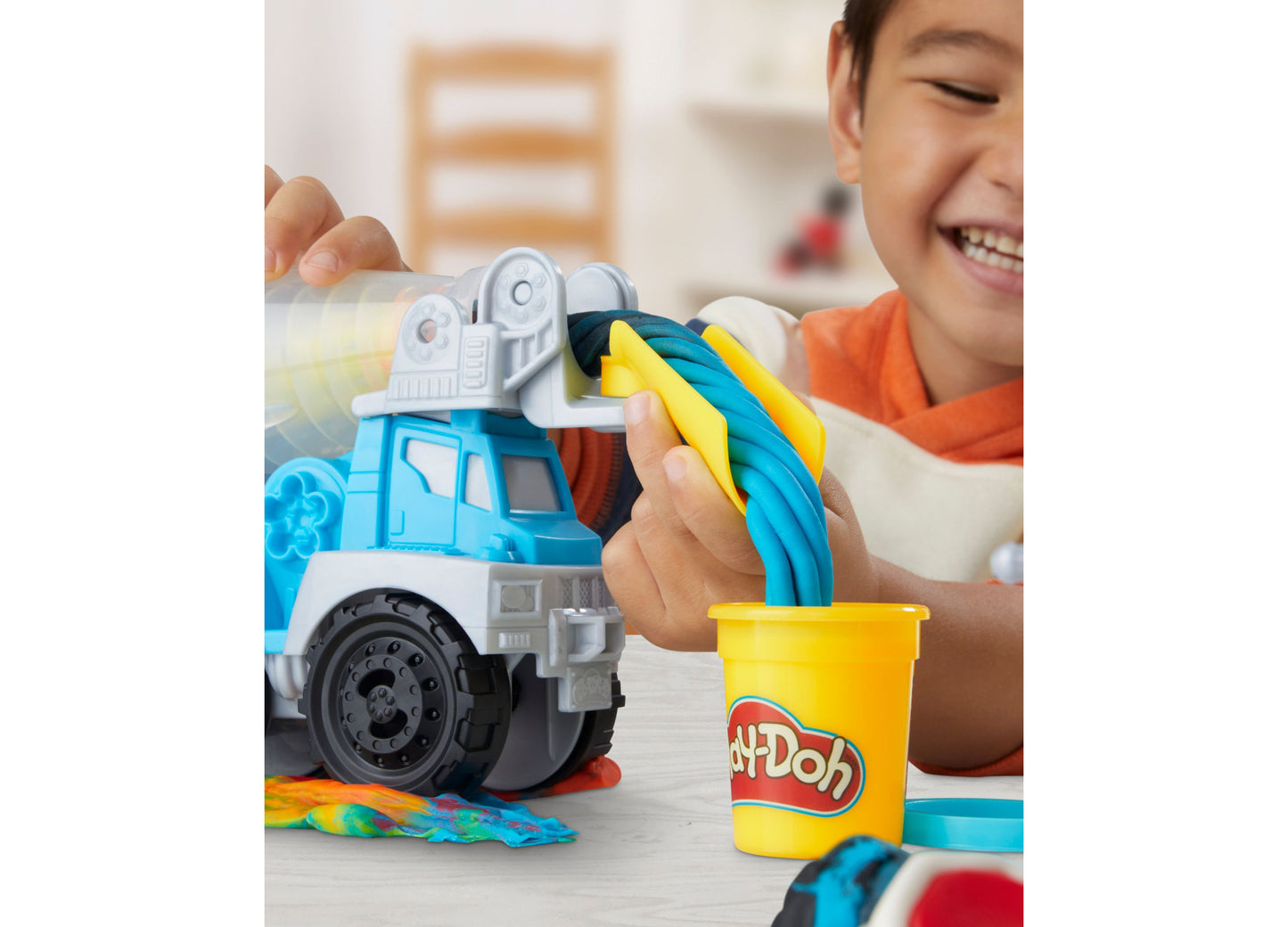 Play-Doh Road Work Fun Playset with Cement Mixer and Accessories