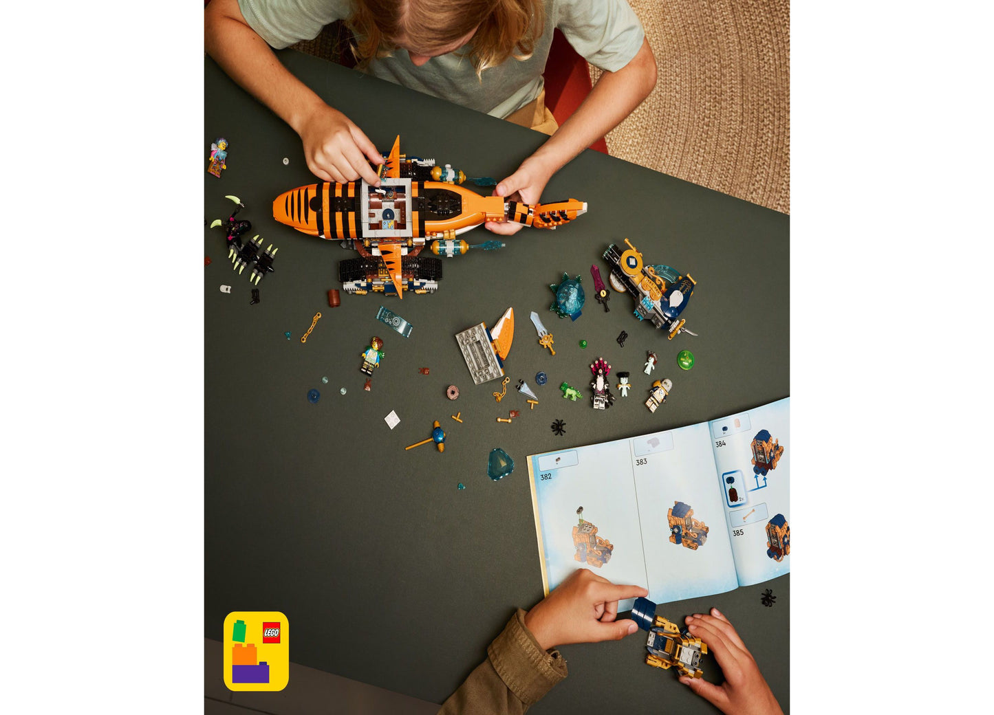 LEGO DREAMZzz Tiger Shark Tank Interchangeable Building Set 1548 Pieces
