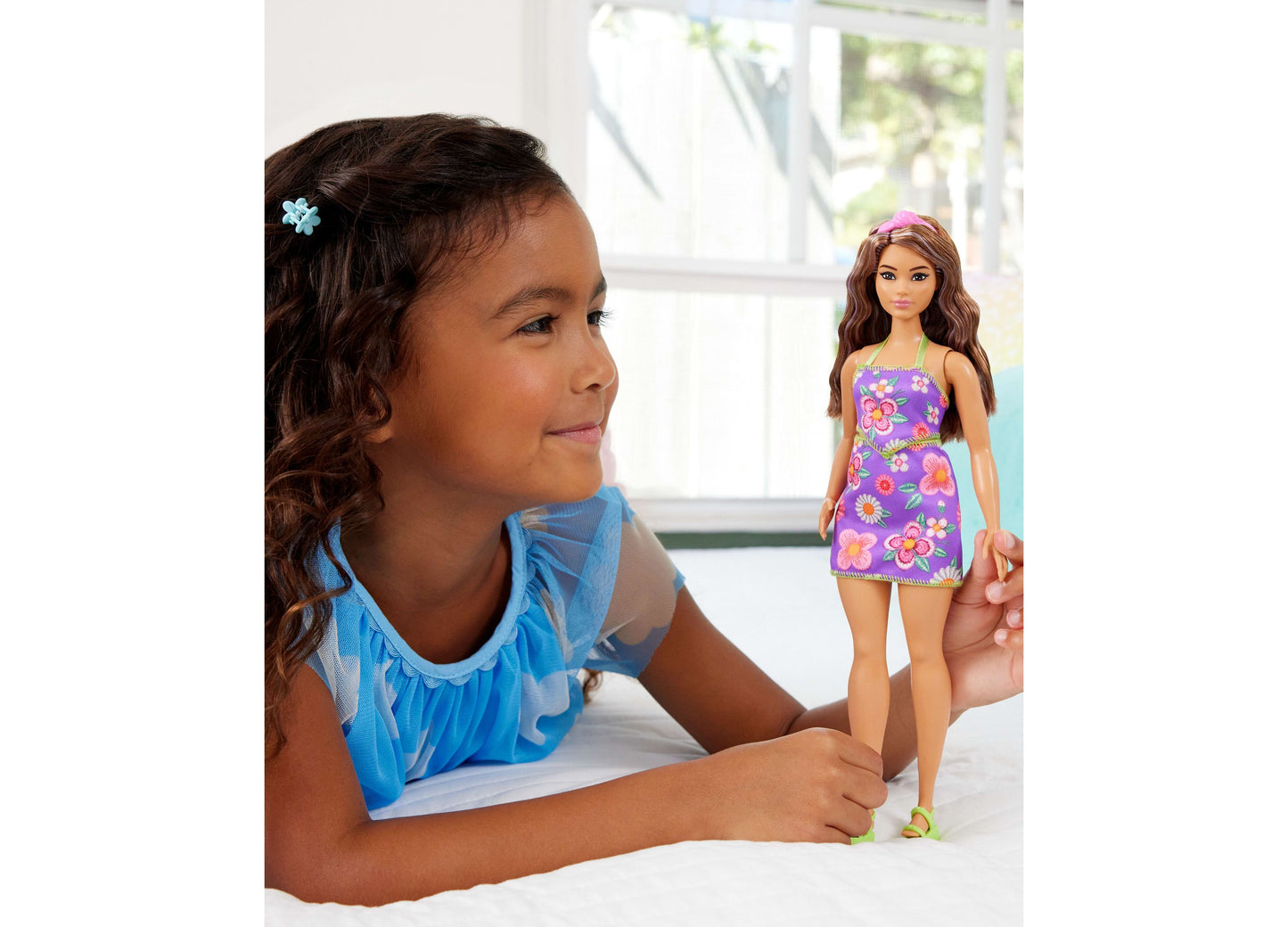 Barbie Fashionistas Doll - Floral Halter Dress with Accessories
