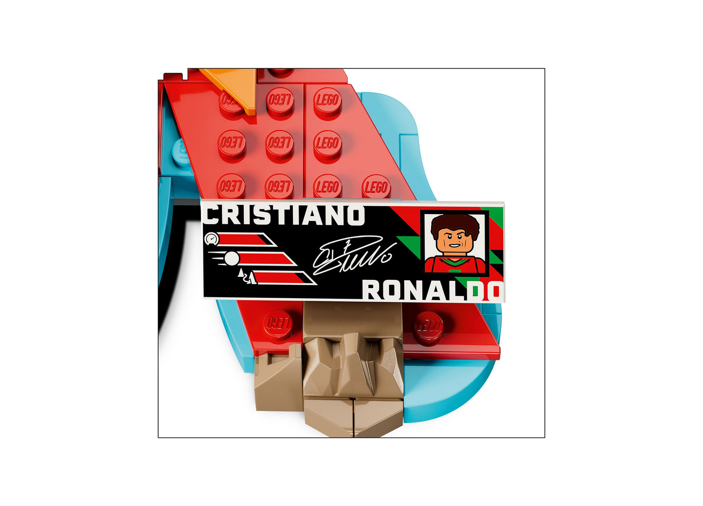 LEGO Cristiano Ronaldo Soccer Highlights 43012 set with red and blue pieces and minifigure