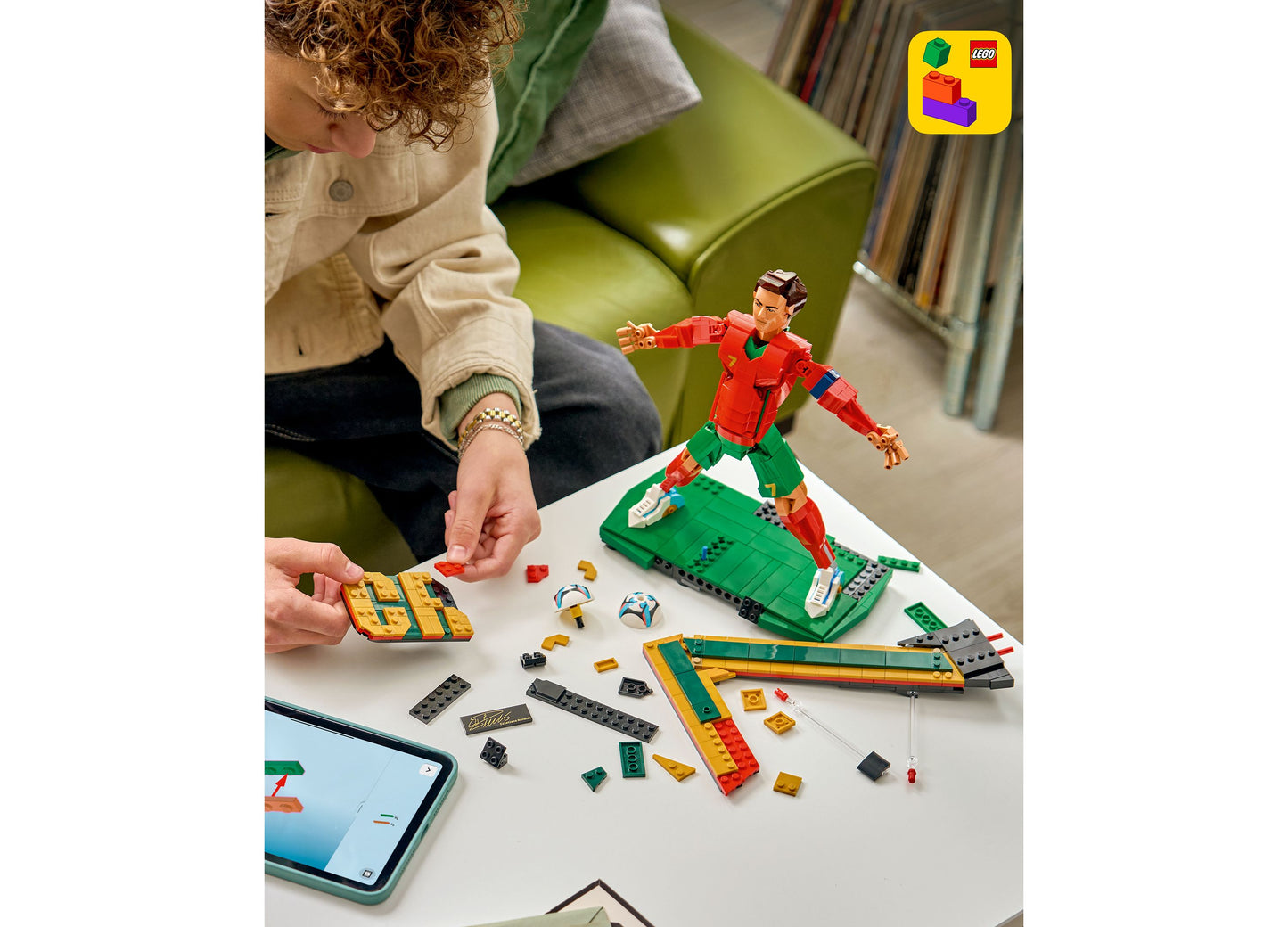 LEGO Cristiano Ronaldo Soccer Legend 43016 buildable figure in red and green with green soccer field base