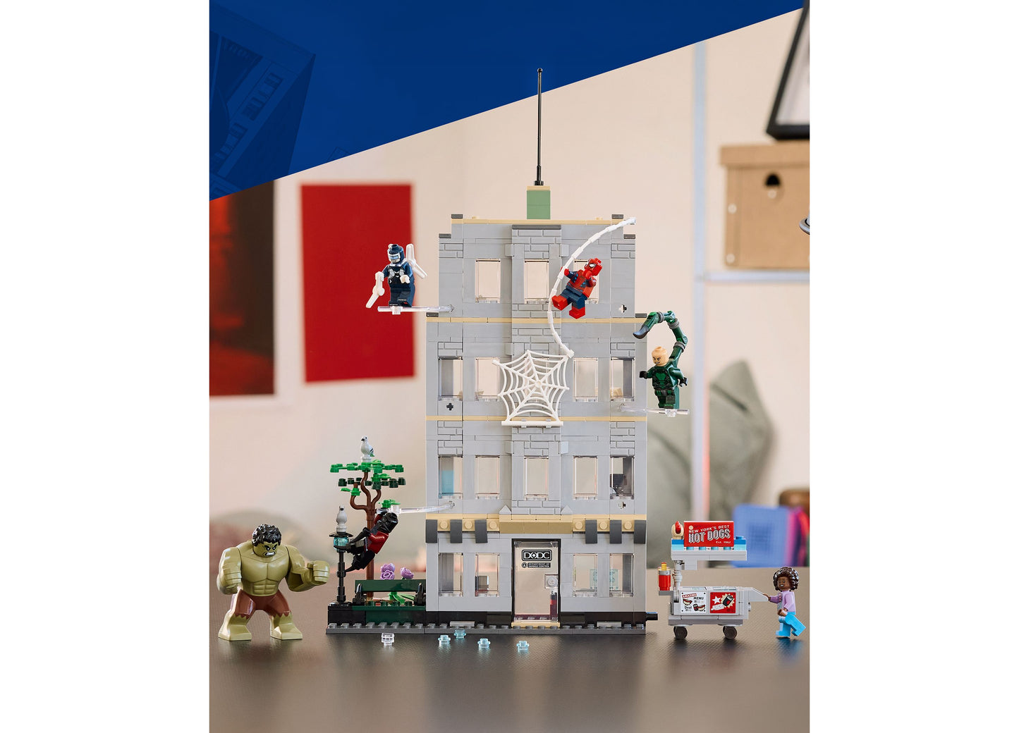 LEGO Marvel Spider-Man vs. Hulk Epic Clash 76350 building set with multi-story building, minifigures, and accessories