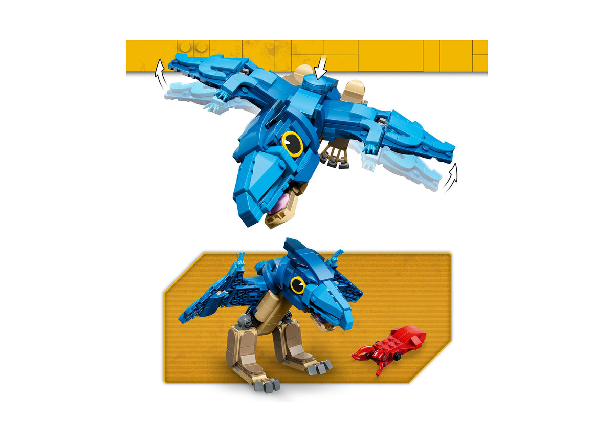 LEGO Jurassic World Pteranodon 77977 blue dinosaur building set with tan legs and red minifigure