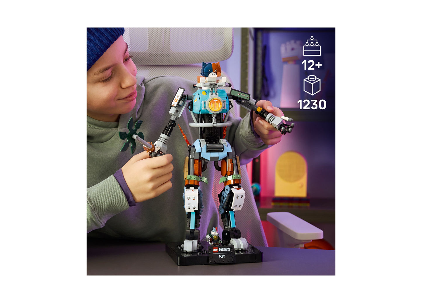 LEGO Fortnite KIT 77081 buildable robot with blue, orange and black pieces, 1230 pieces, ages 12+