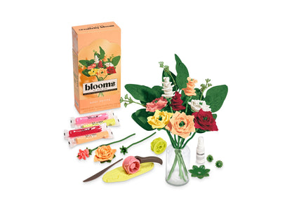 Play-Doh Blooms Rosy Petite Bouquet Kit with colorful flowers in vase, tools, and compound packets