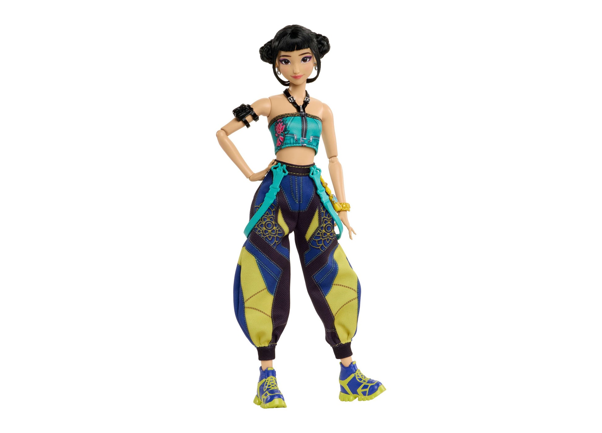 Kpop Demon Hunters HUNTR/X Zoey posable fashion doll with turquoise and yellow outfit