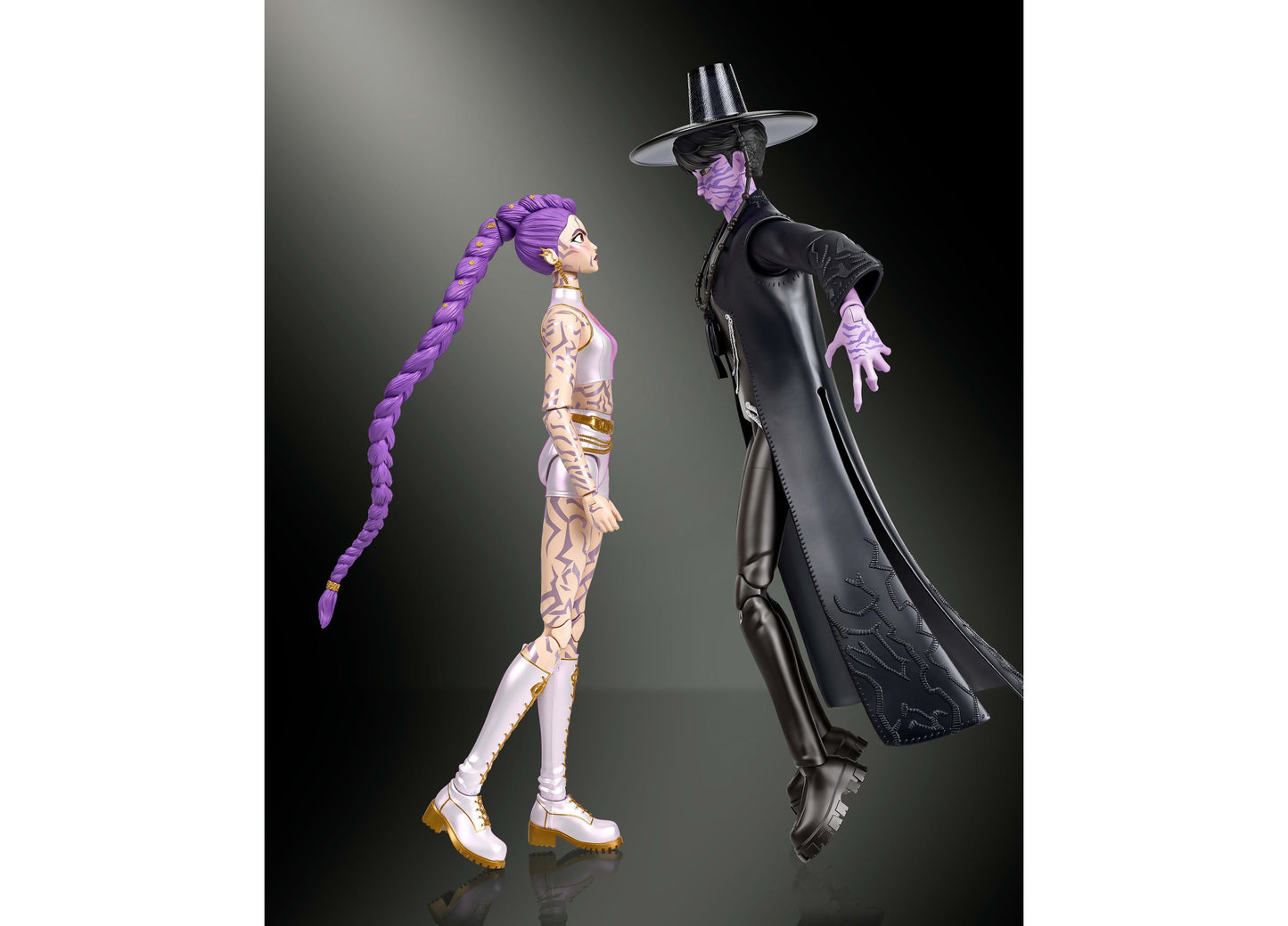Kpop Demon Hunters Rumi & Jinu action figure 2-pack with purple hair, articulated joints, and swappable hands