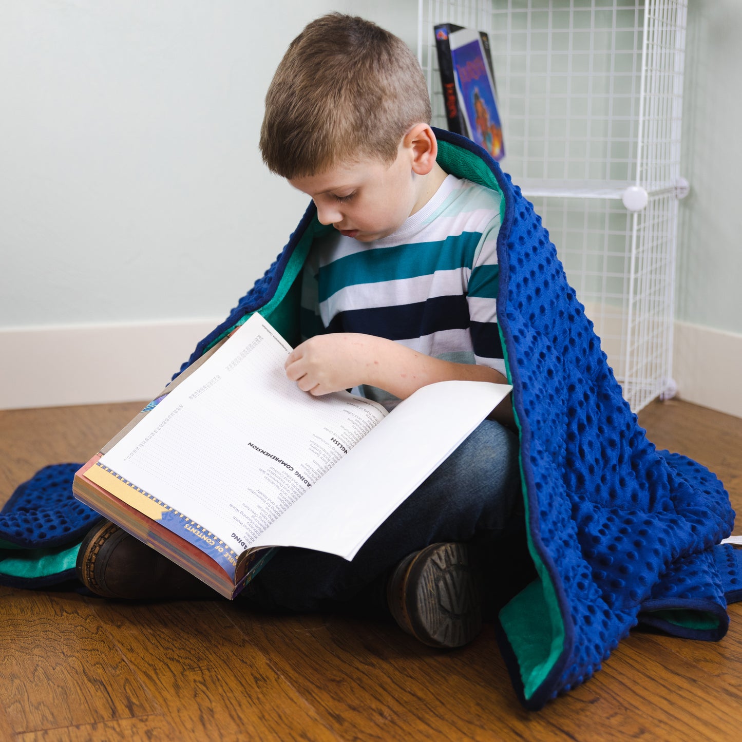 Bouncyband Kids' Sensory Weighted Blanket ‚Äì Soft Fleece, 7lb, 56" x 36"