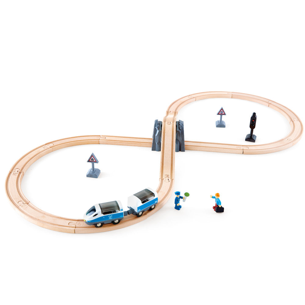 Hape: Passenger Train Set - Figure 8 Track Railway Set