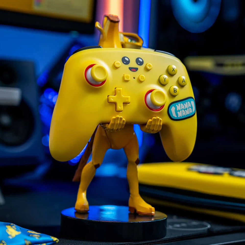 Exquisite Gaming: Fortnite Peely - Dynamic Controller & Phone