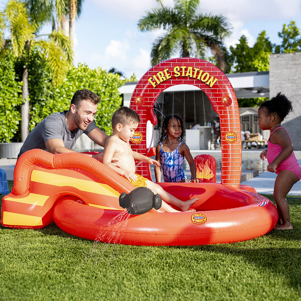 Little Tikes Fire House Adventure Play Center