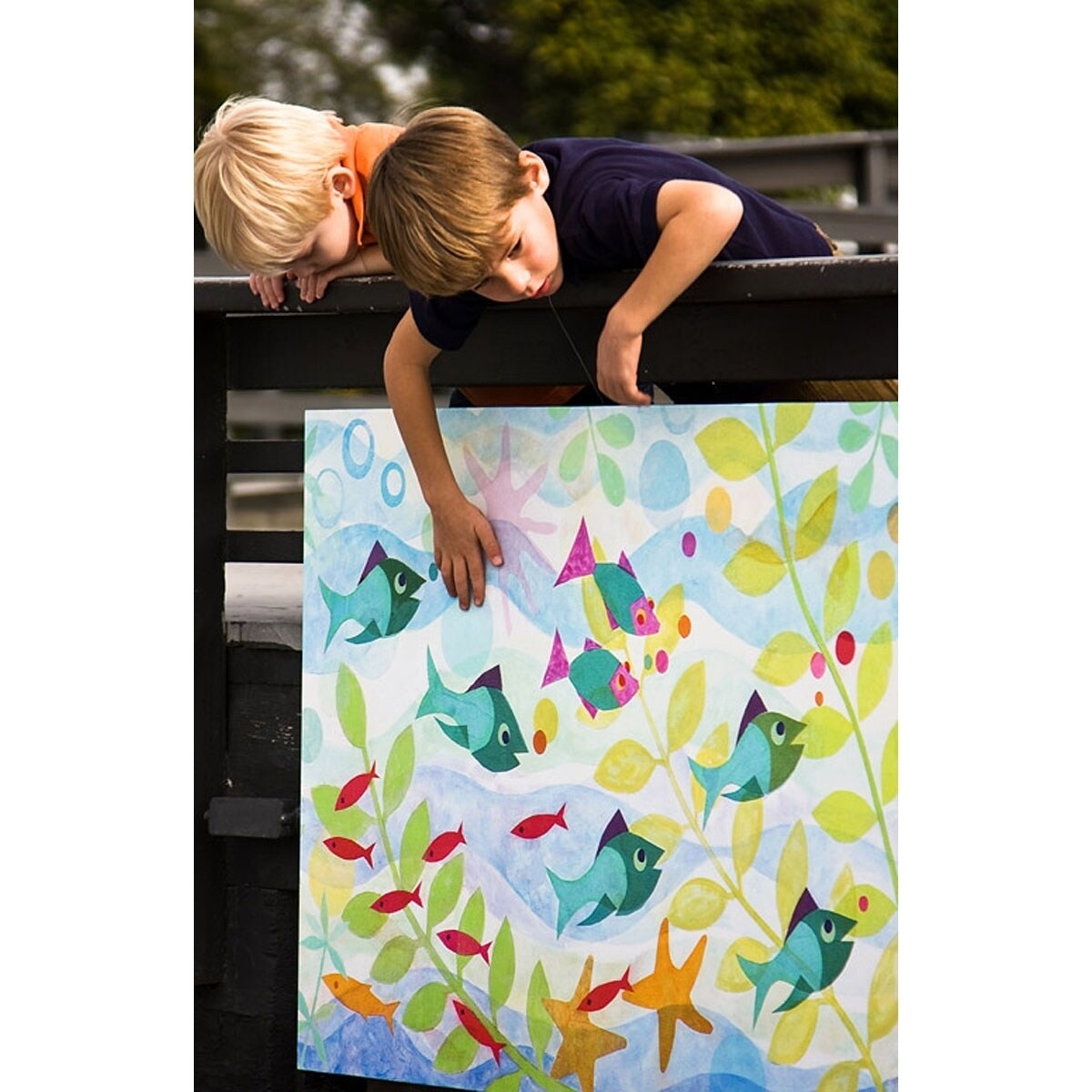 Oopsy Daisys Friendly Fish C: Turquoise Toddler Room Art