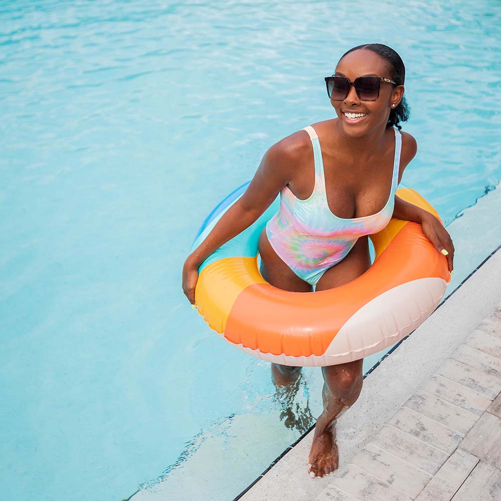 Good Vibes 36" Beach & Pool Tube - Waves