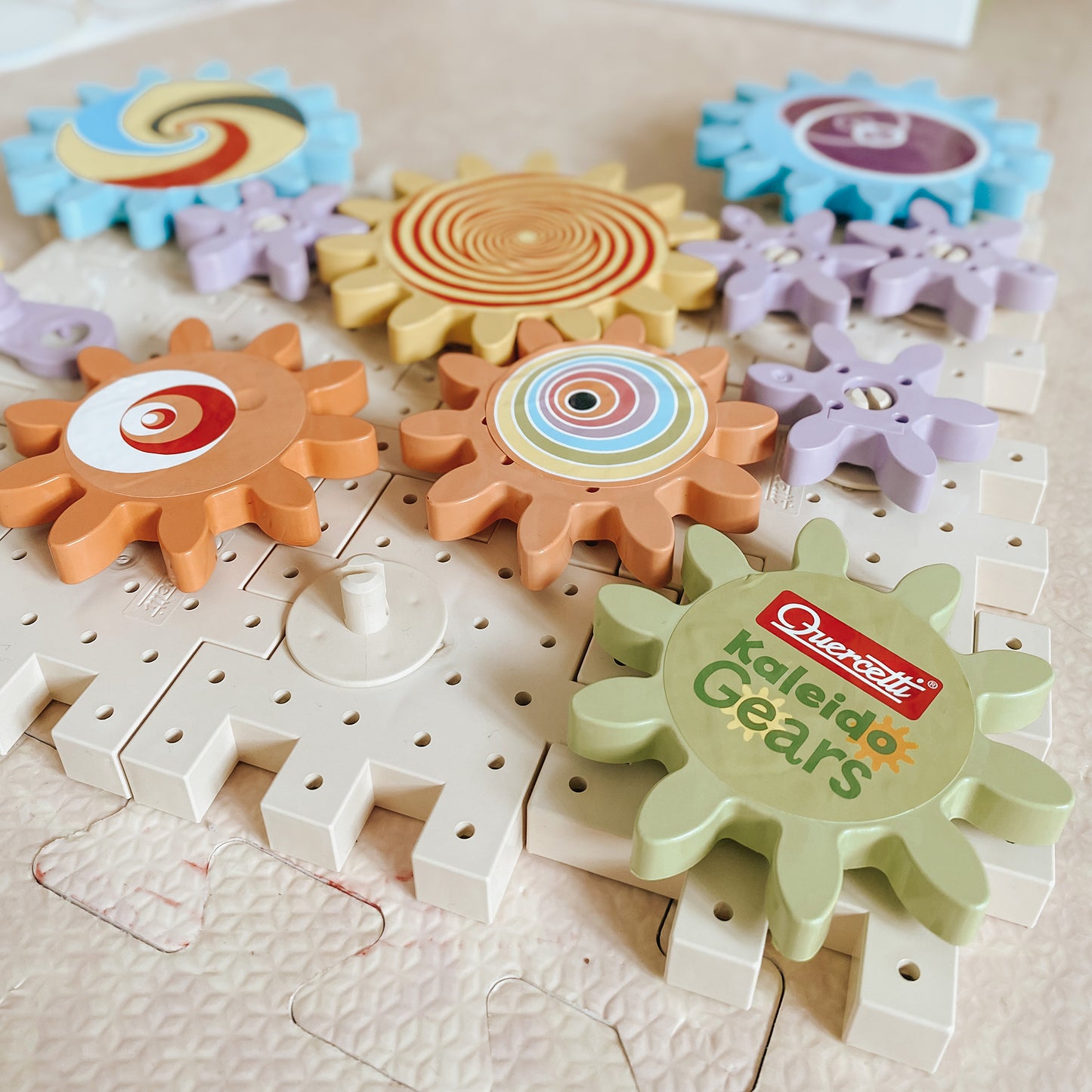 Quercetti PlayEco+ Kaleido Gears - 38pc Colorful STEM Gear Playset