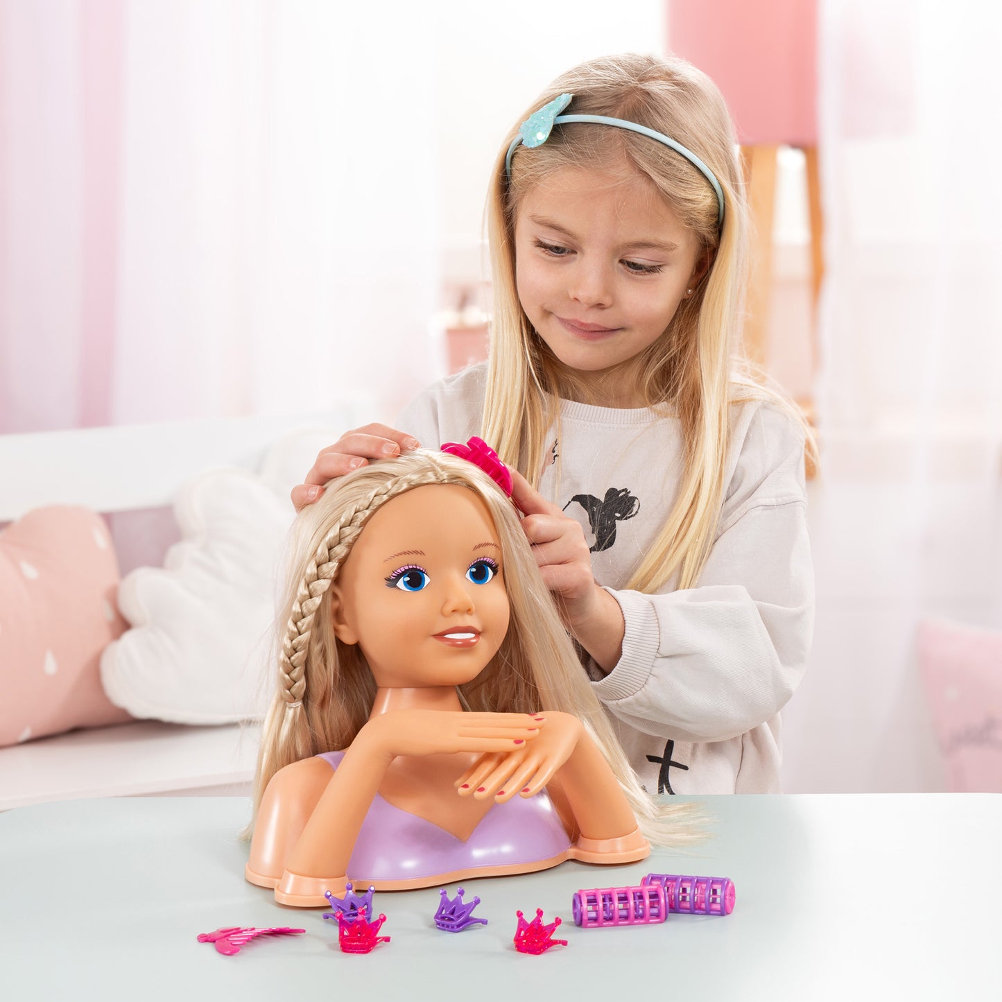 Bayer Design Lisa Top Model Styling Head - 10" Beauty Playset