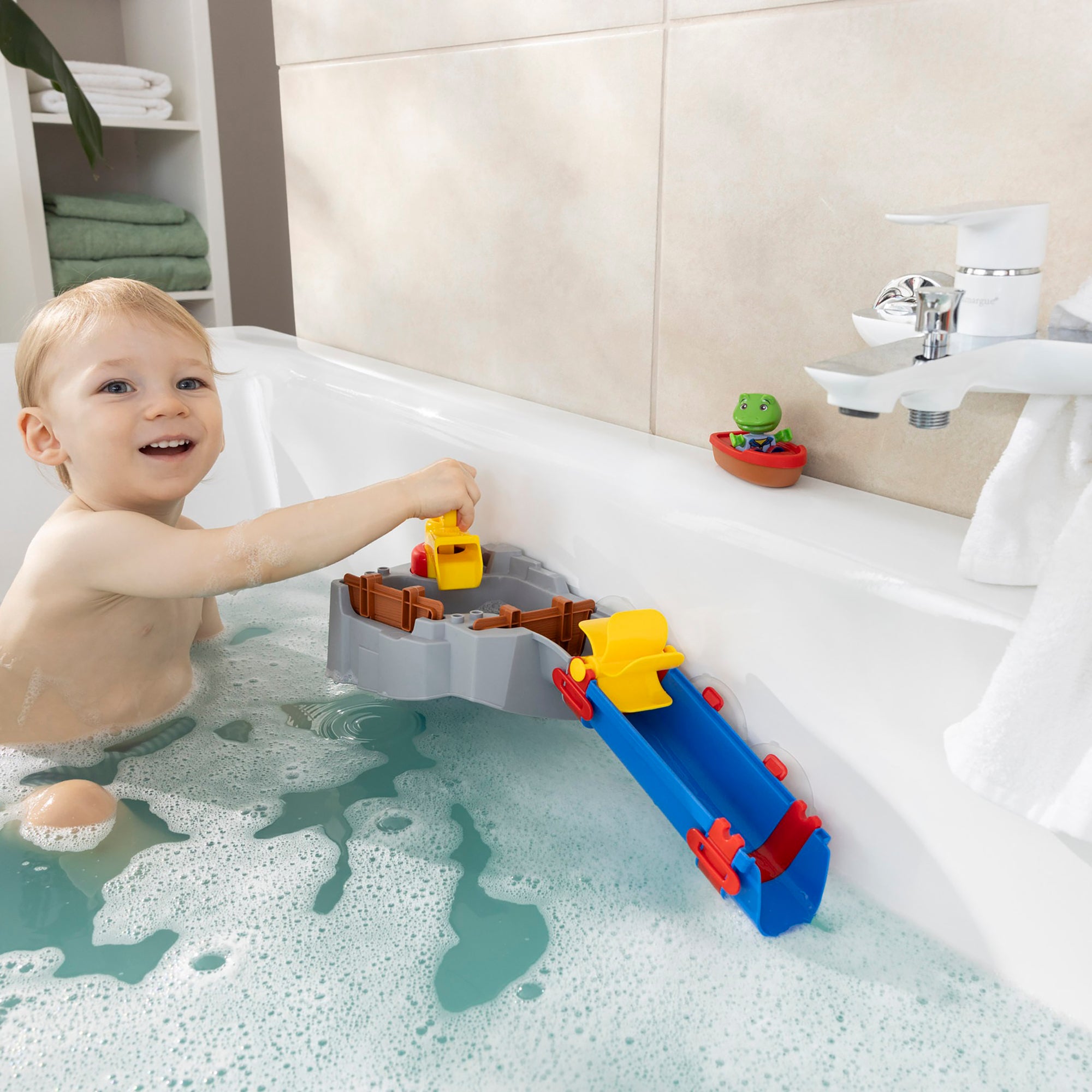 AquaPlay Sploshy Mountain Bathtub Water Play Set With Waterfall