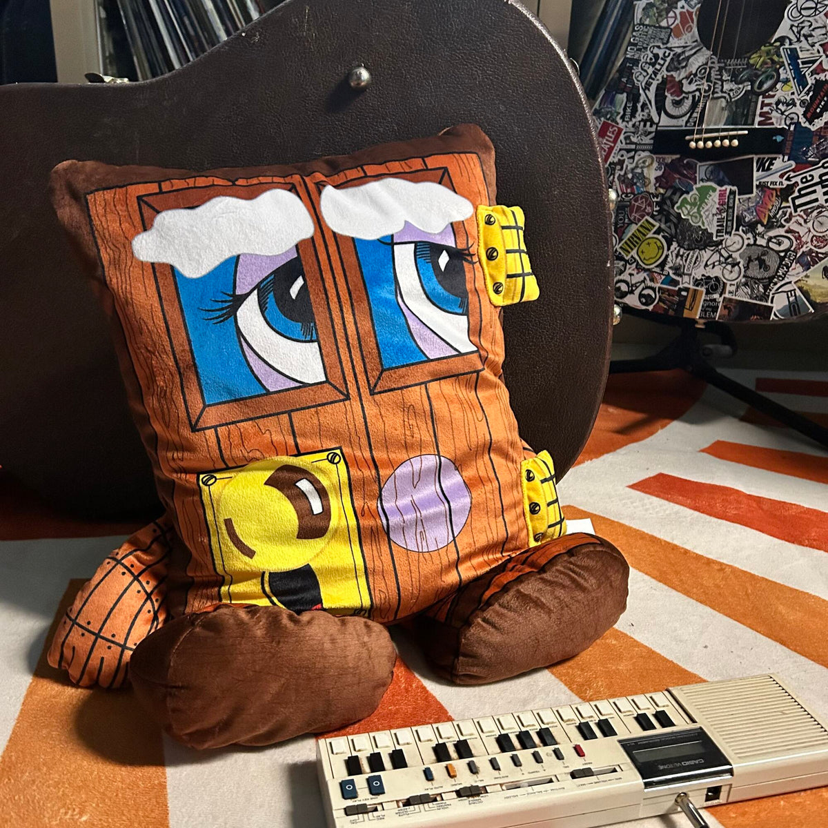 Pillow People Plush: Squeaky Door