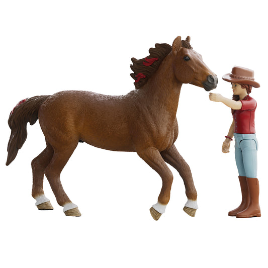Schleich Horse Club Hannah & Cayenne playset with brown horse and cowgirl figurine