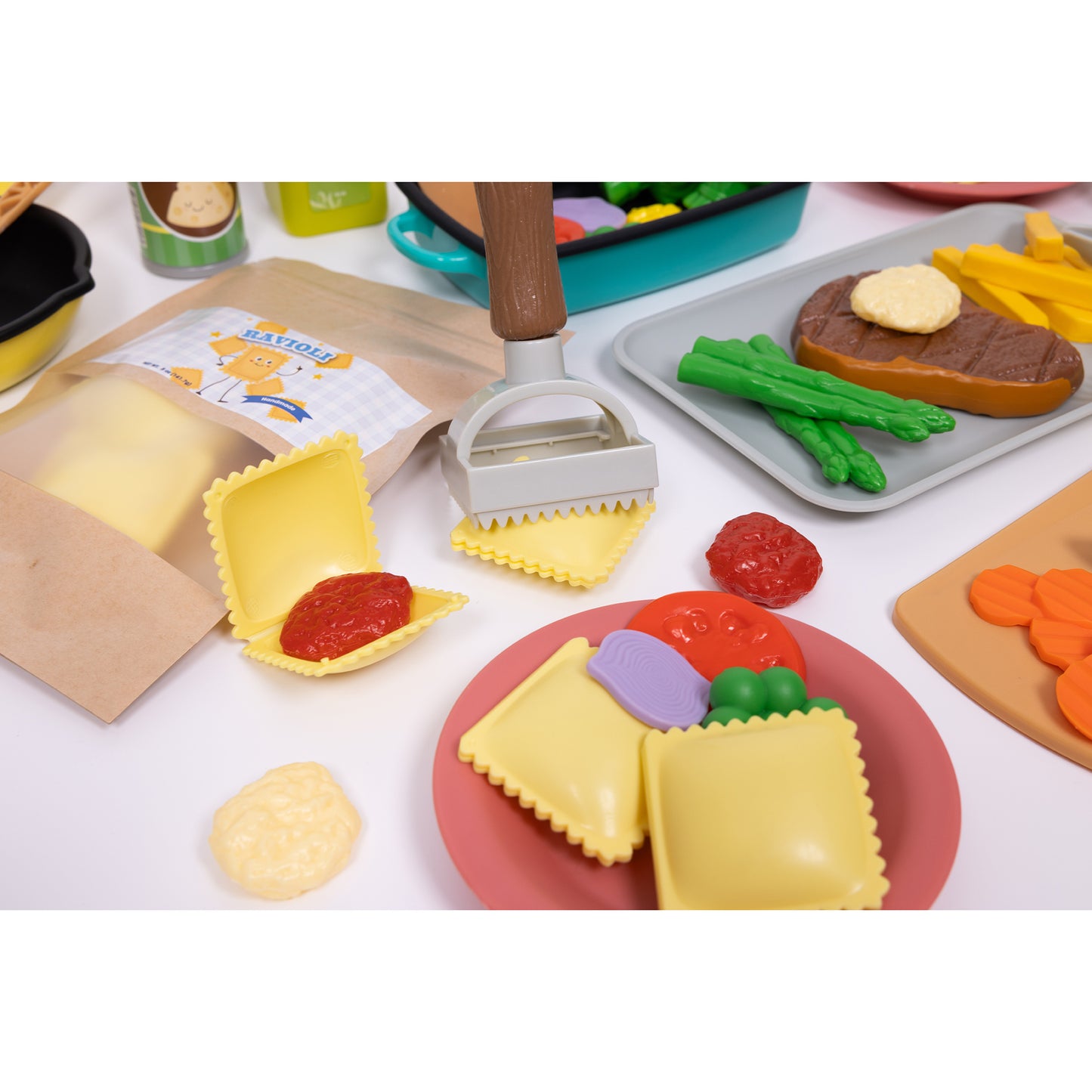 Imaginative Minds: Ravioli Cooking Set - NurtureNature
